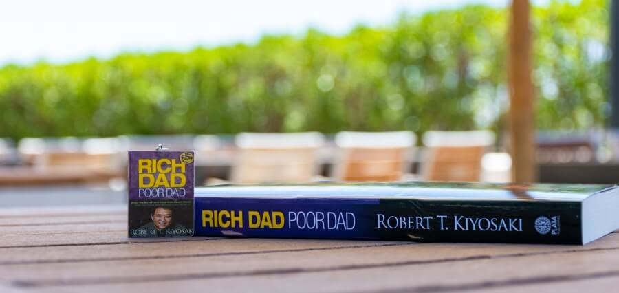 You are currently viewing ‘Rich Dad Poor Dad’ Author Urges Investors to Exit Fiat, Enter Bitcoin and Silver